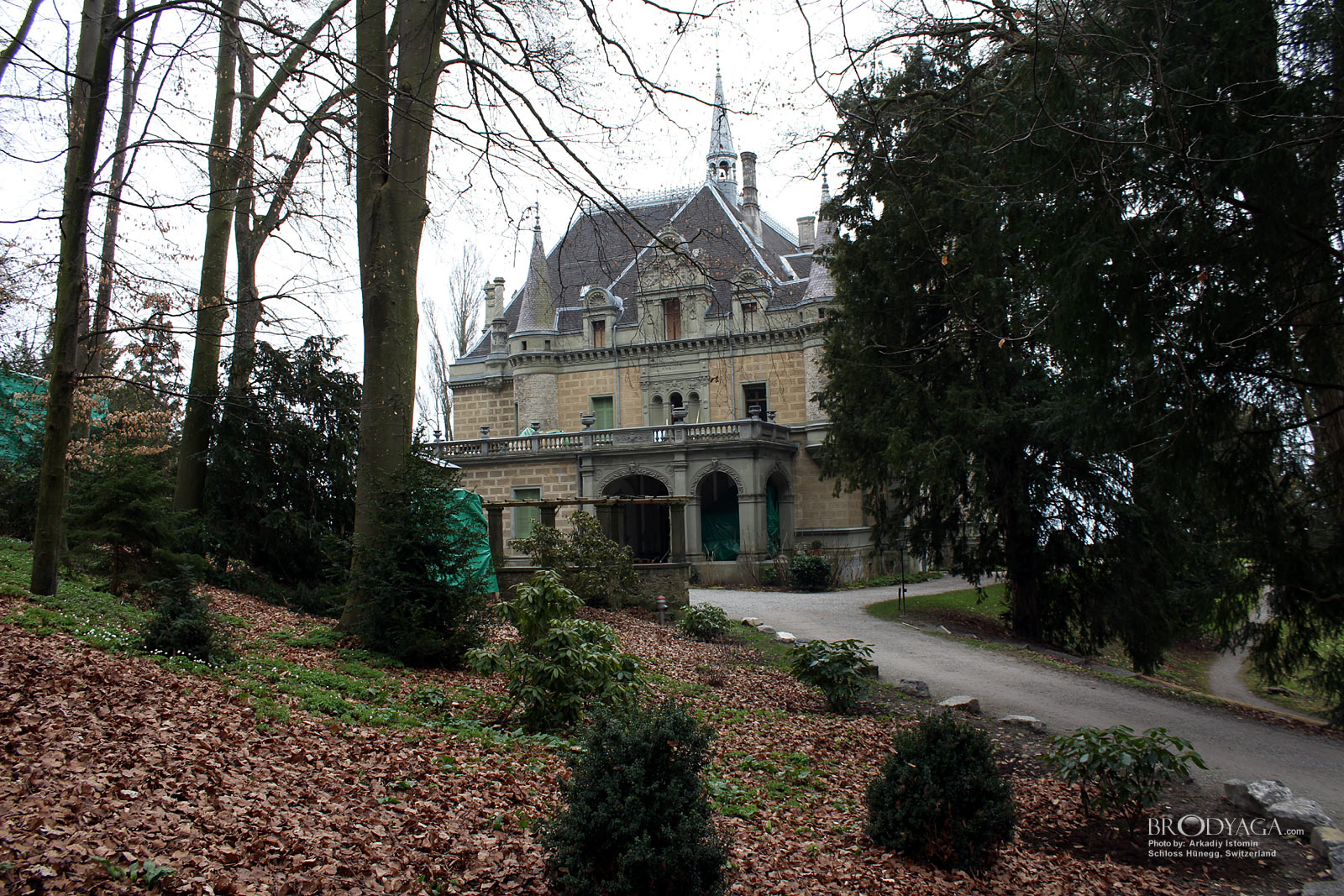 Schloss Hünegg